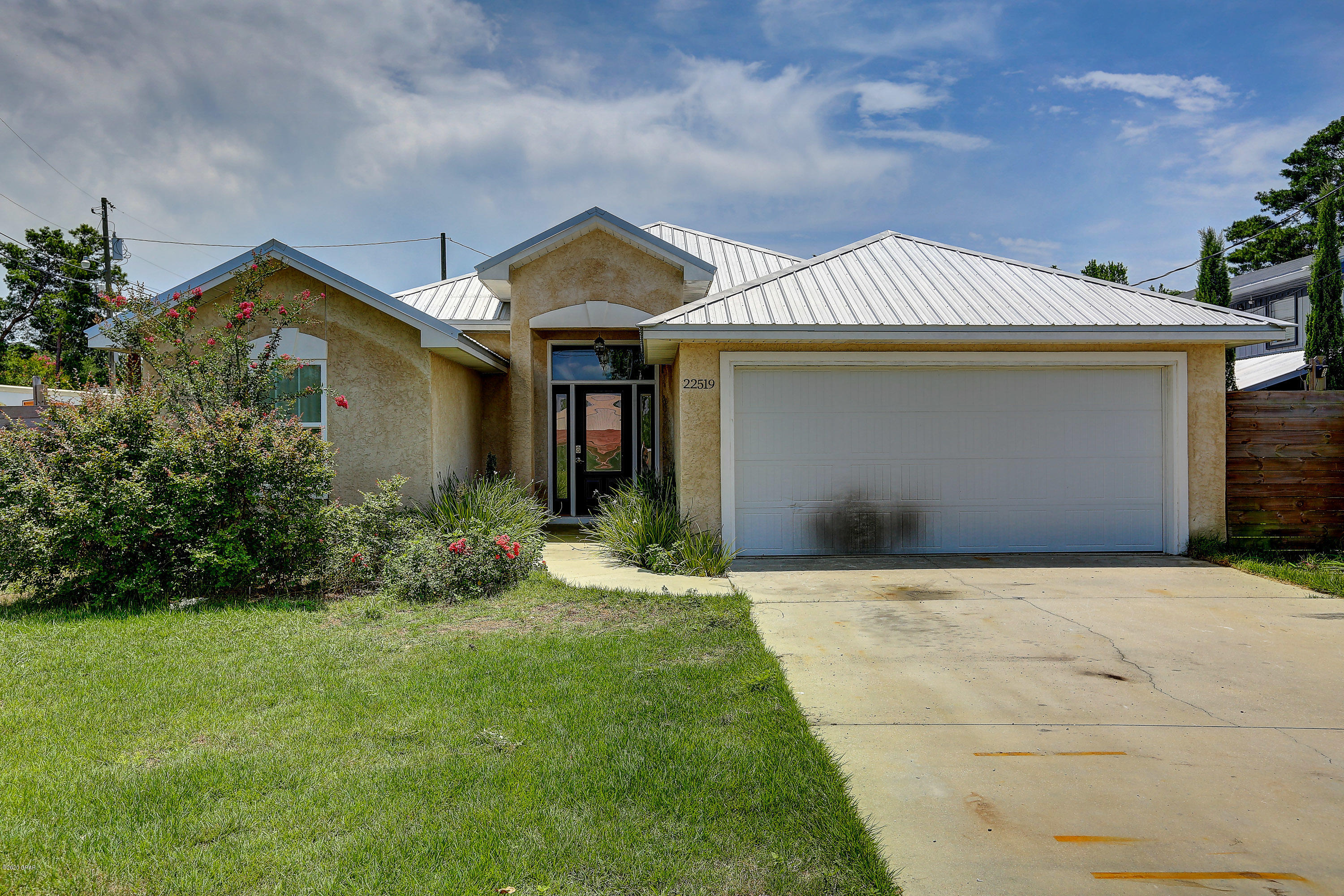 Property ID 699673