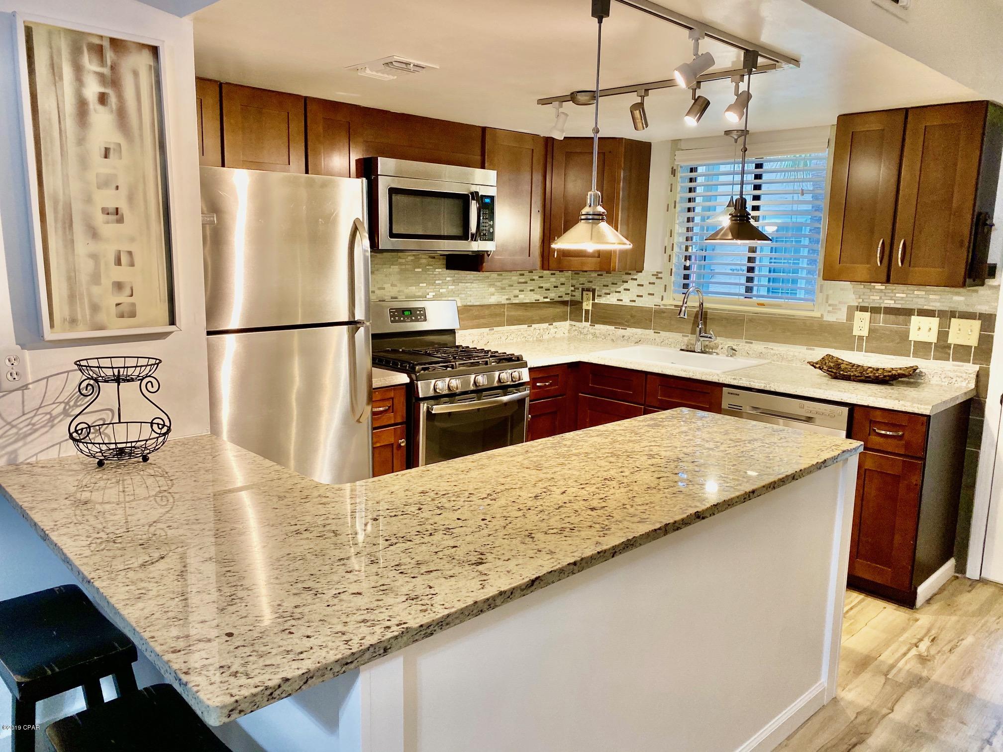 Property ID 689916