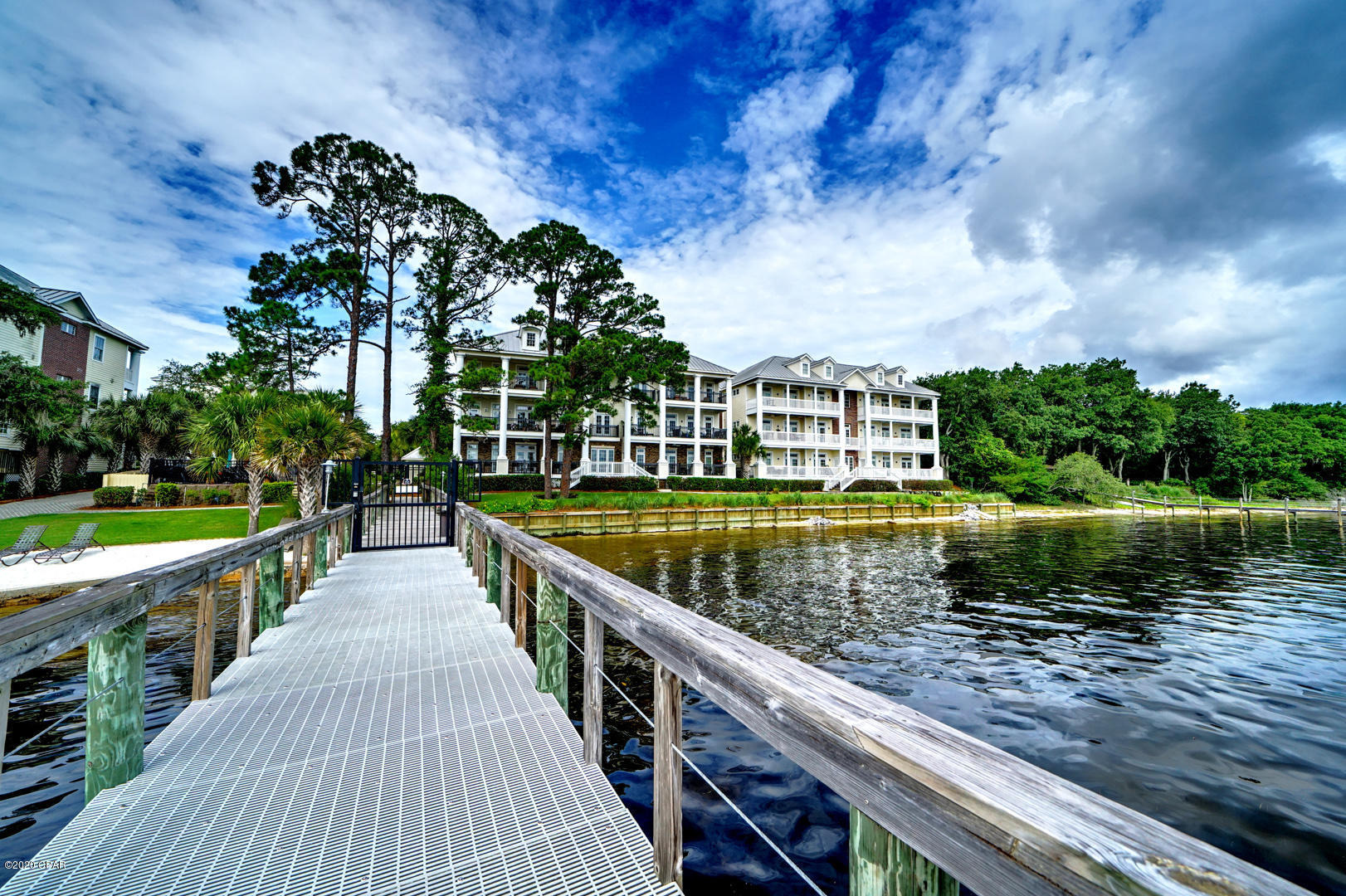 Property ID 698384