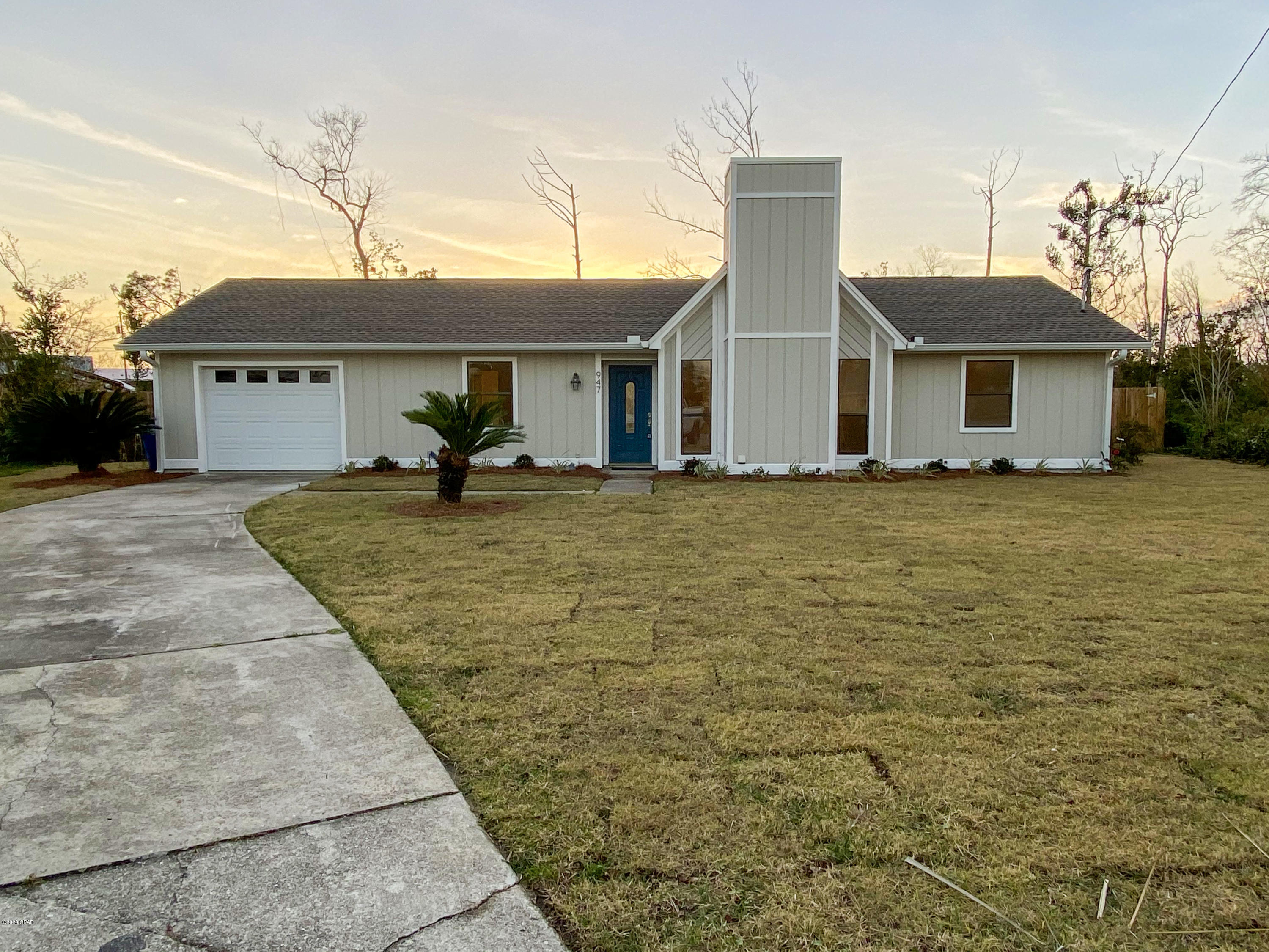 Property ID 692818