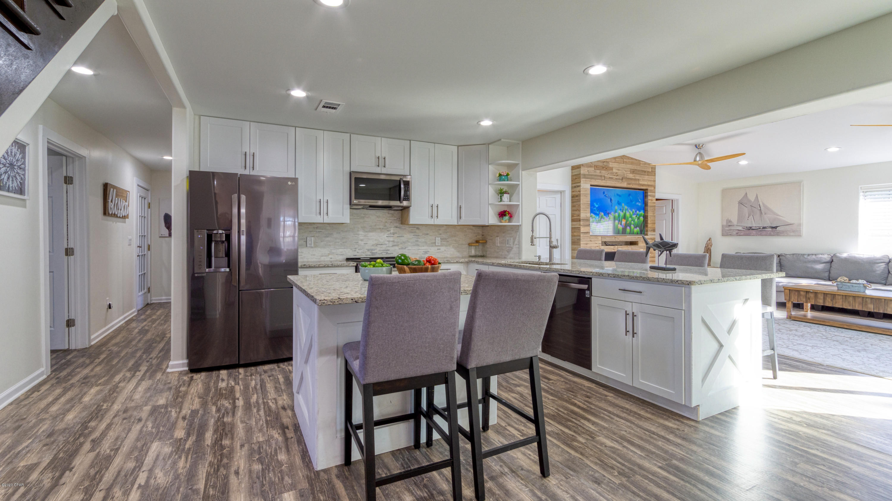 Property ID 692695