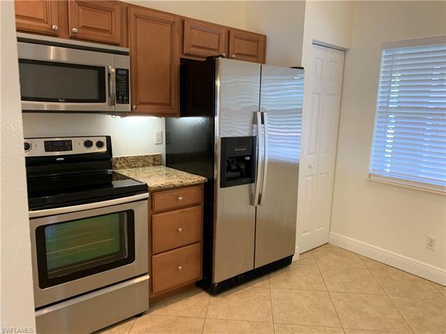 6920 Huntington Lakes CIR #203 gallery image #4