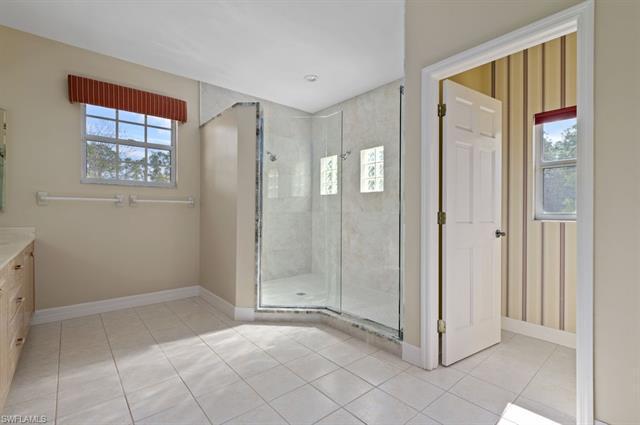 12382 Honeysuckle RD gallery image #21