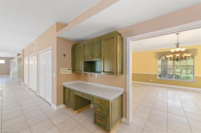 12382 Honeysuckle RD gallery image #9