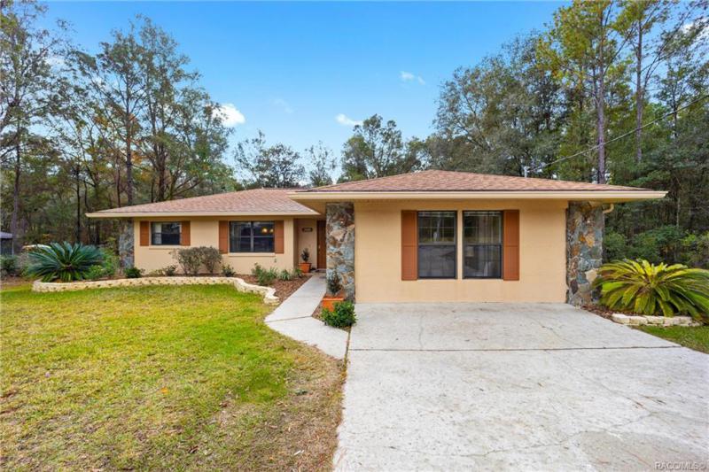 Rainbow Lakes Estates Homes for Sale and Real Estate in Dunnellon