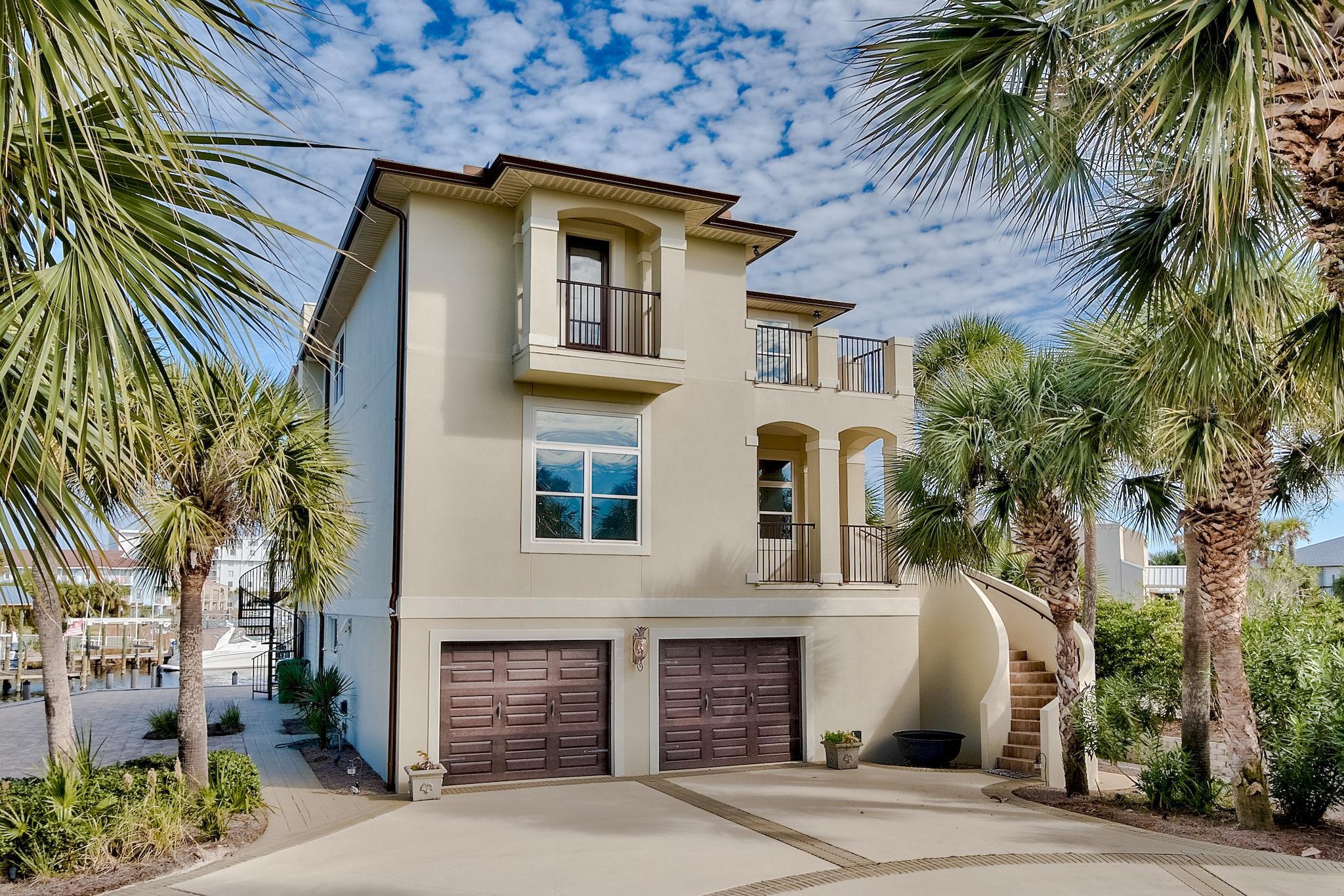 Holiday Isle Homes for Sale and Real Estate in Destin, Florida