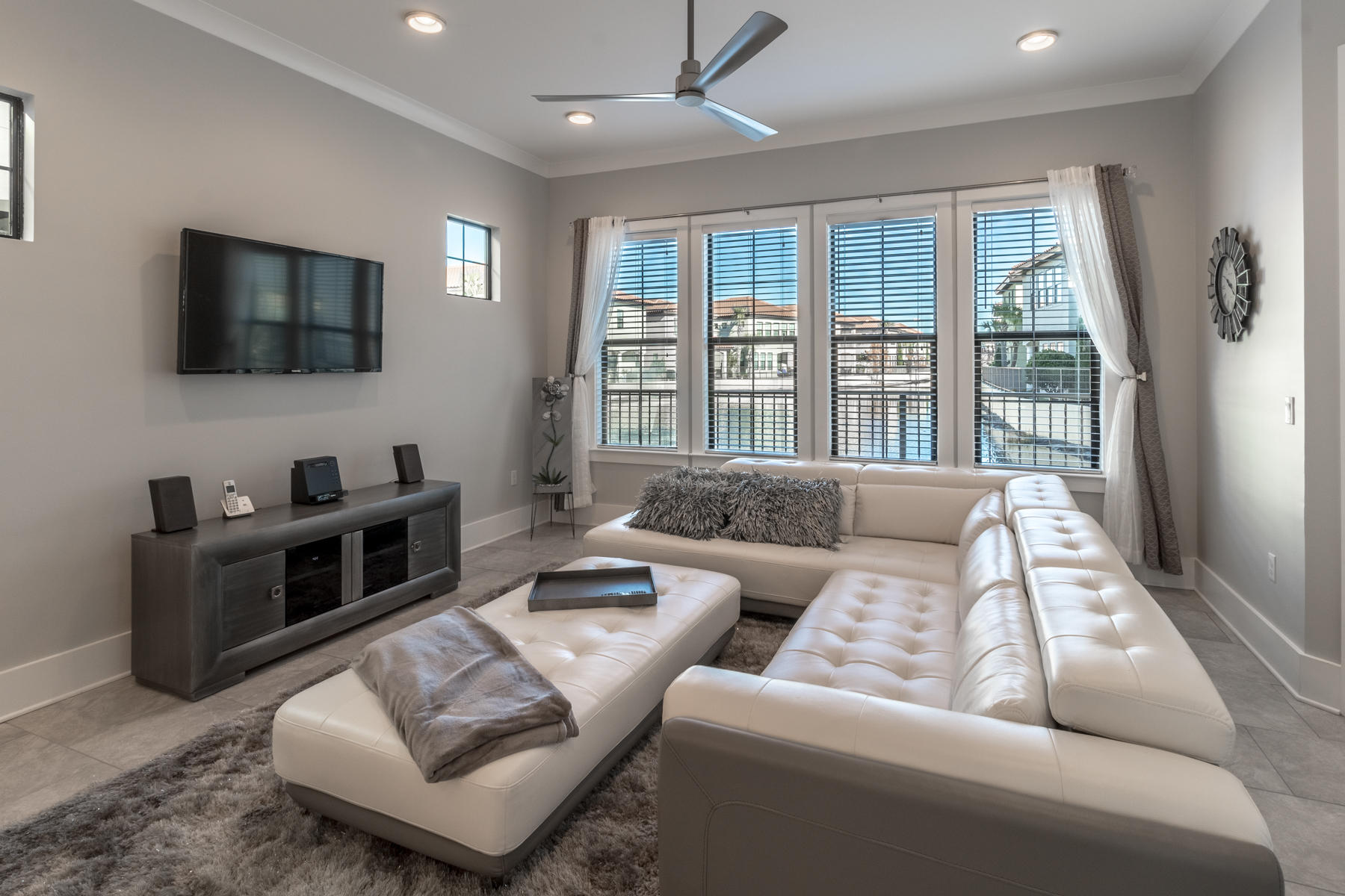 Property ID 812516