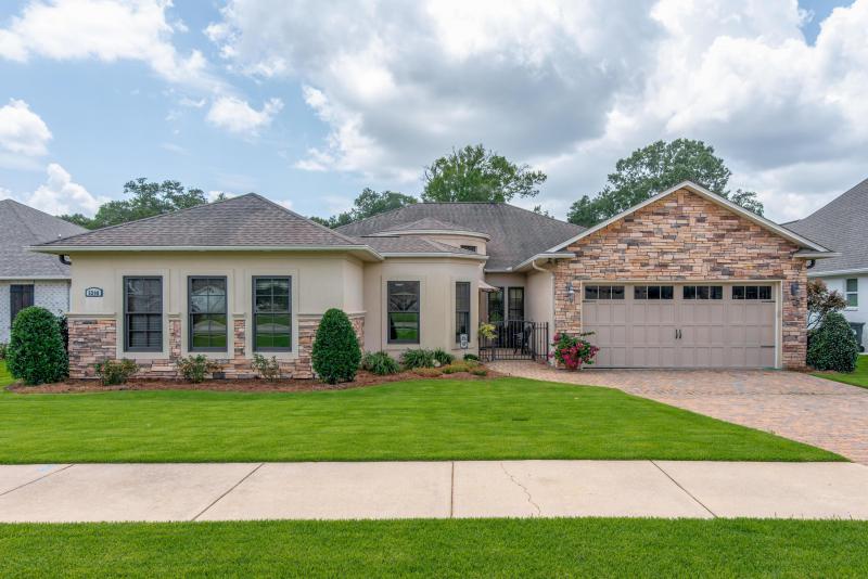 Stonebrook Village Homes for Sale and Real Estate in Pace, Florida