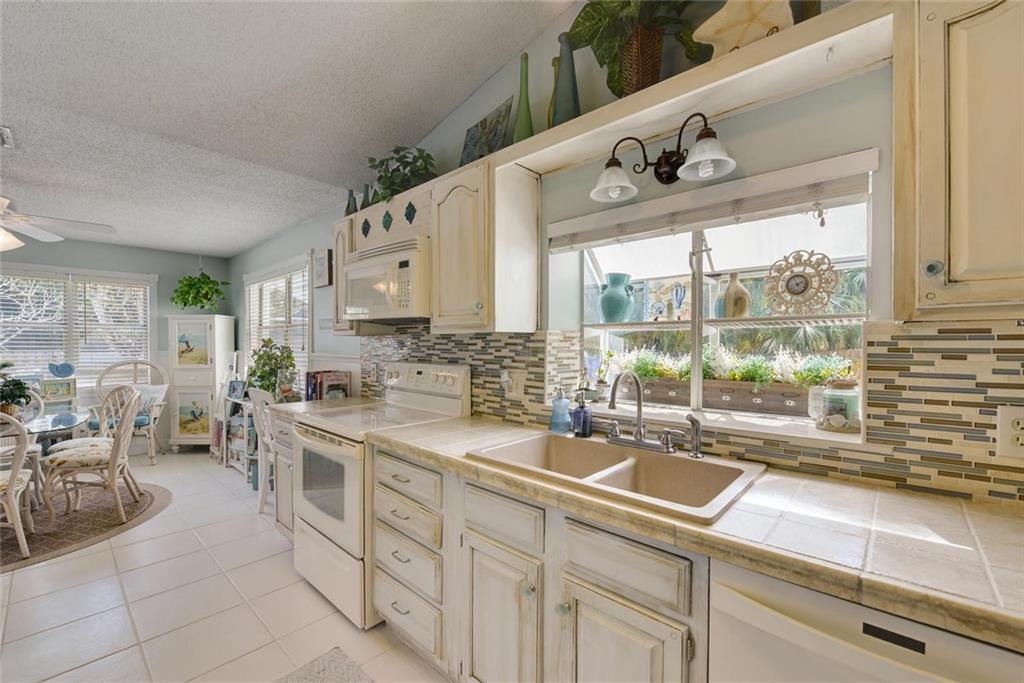 3247 NE Kapok, Jensen Beach, FL, 34957
