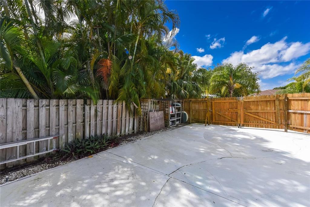 3247 NE Kapok, Jensen Beach, FL, 34957