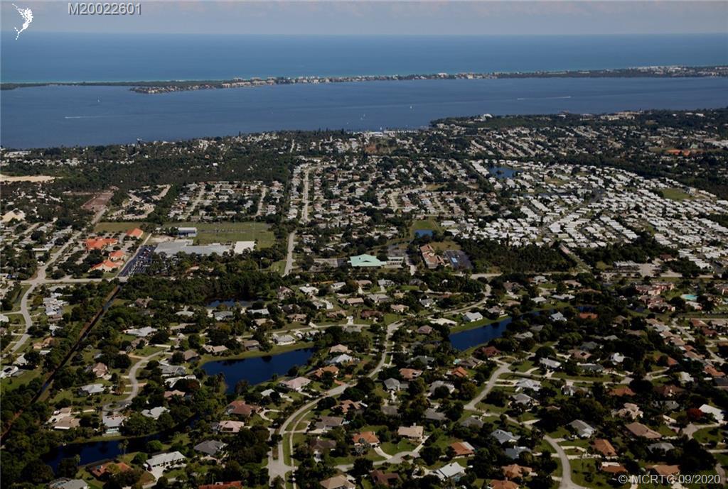 781 NE Town, Jensen Beach, FL, 34957