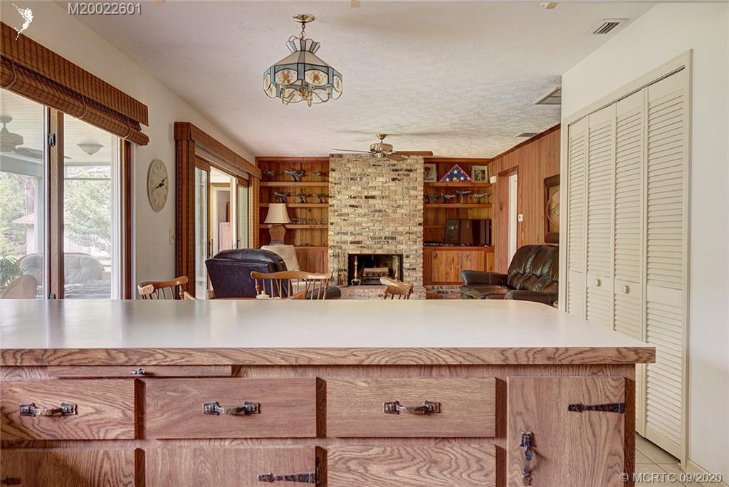 781 NE Town, Jensen Beach, FL, 34957