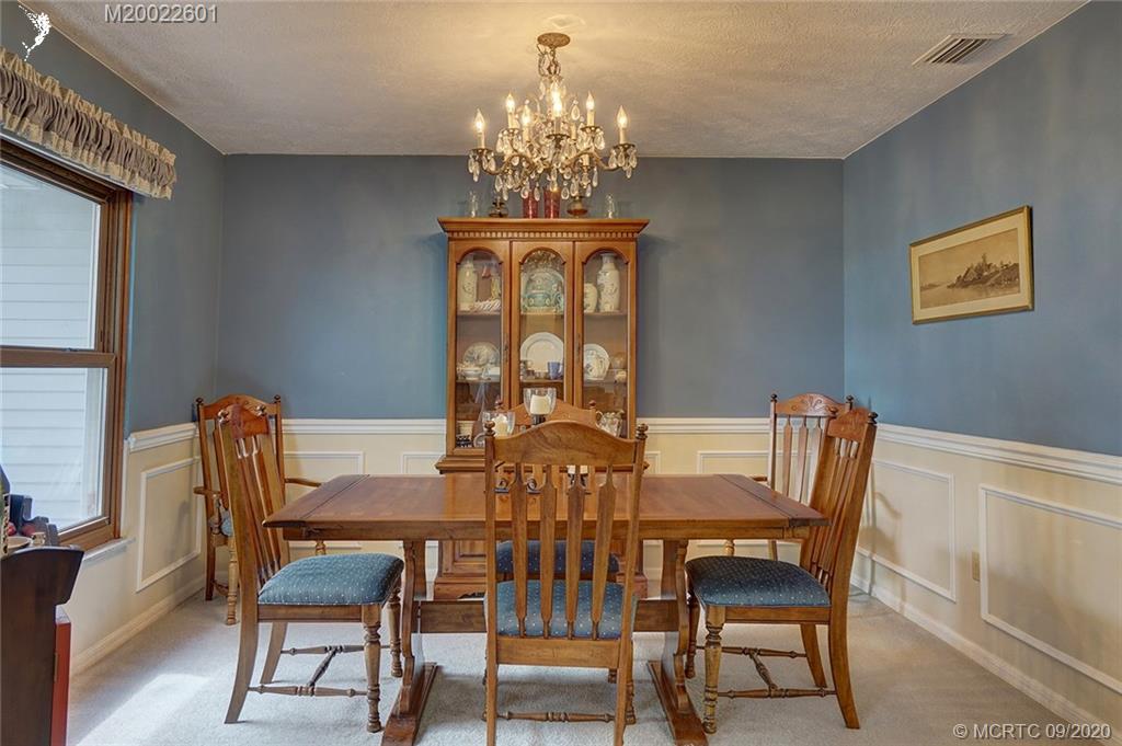781 NE Town, Jensen Beach, FL, 34957