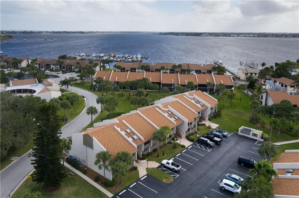 1600 NE Dixie, Jensen Beach, FL, 34957