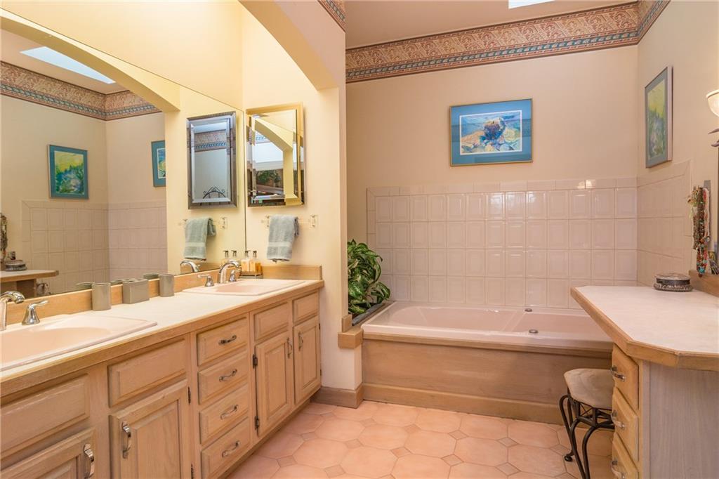 921 SW Pine Tree, Palm City, FL, 34990