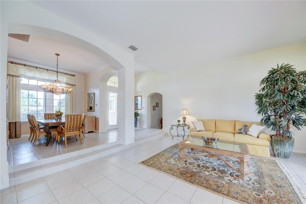 595 SW Squire Johns, Palm City, FL, 34990