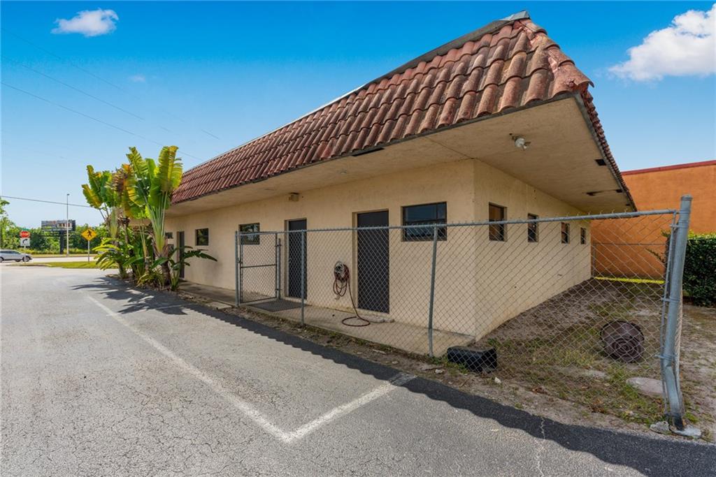 8267 S US Highway 1, Port Saint Lucie, FL, 34952