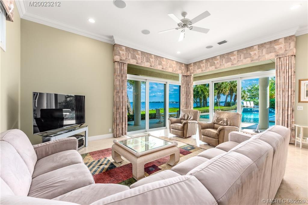 226 SW Palm Cove, Palm City, FL, 34990