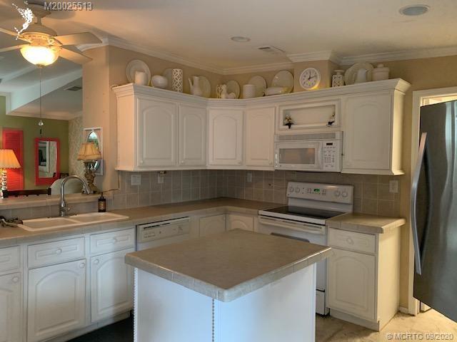 6301 Cypress, Lantana, FL