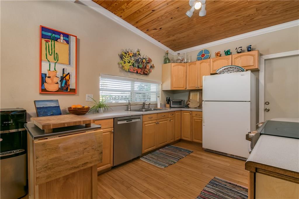 2475 NE Dixie, Jensen Beach, FL, 34957