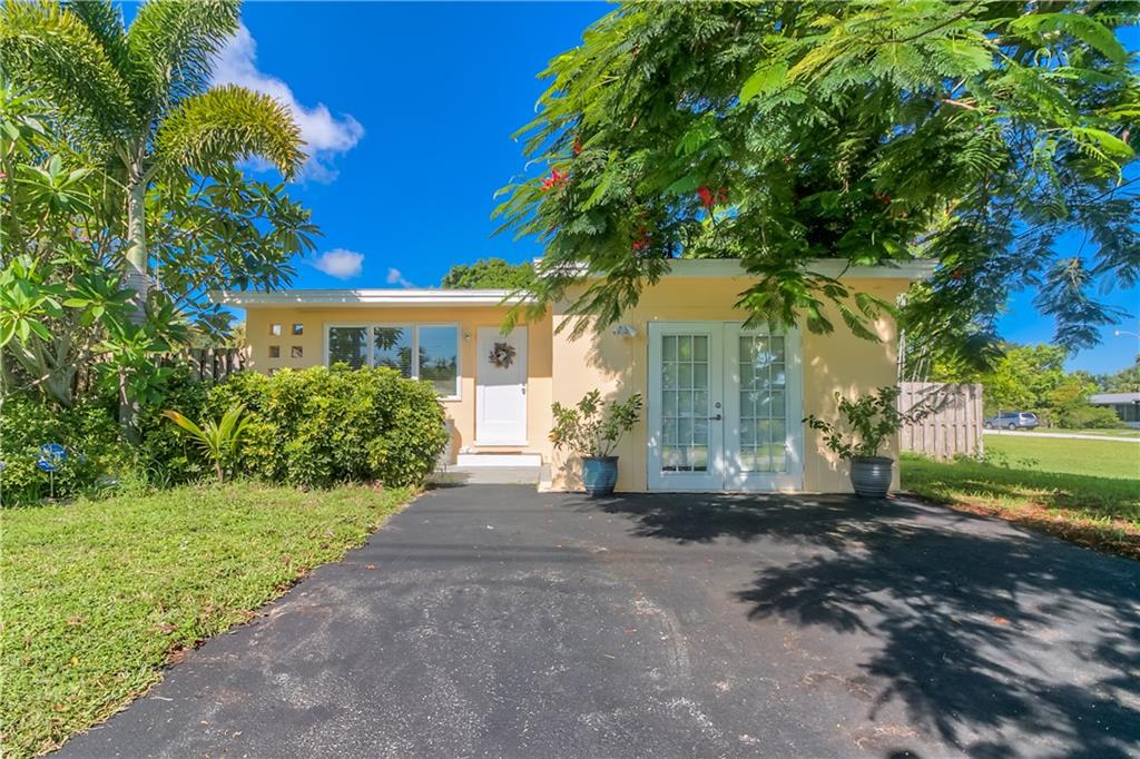 2475 NE Dixie, Jensen Beach, FL, 34957