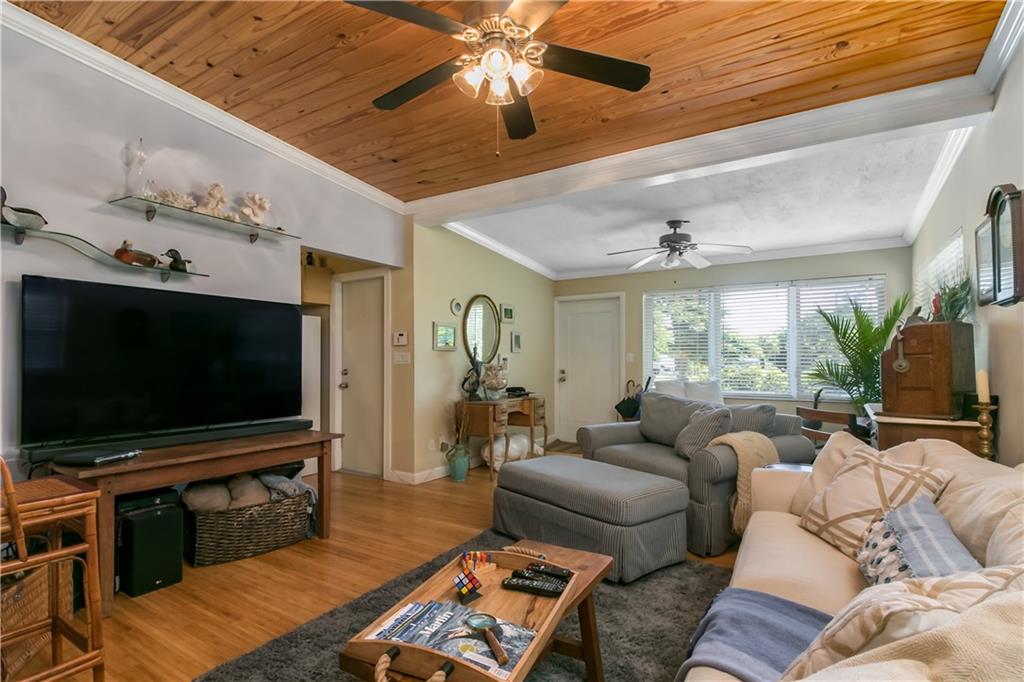 2475 NE Dixie, Jensen Beach, FL, 34957