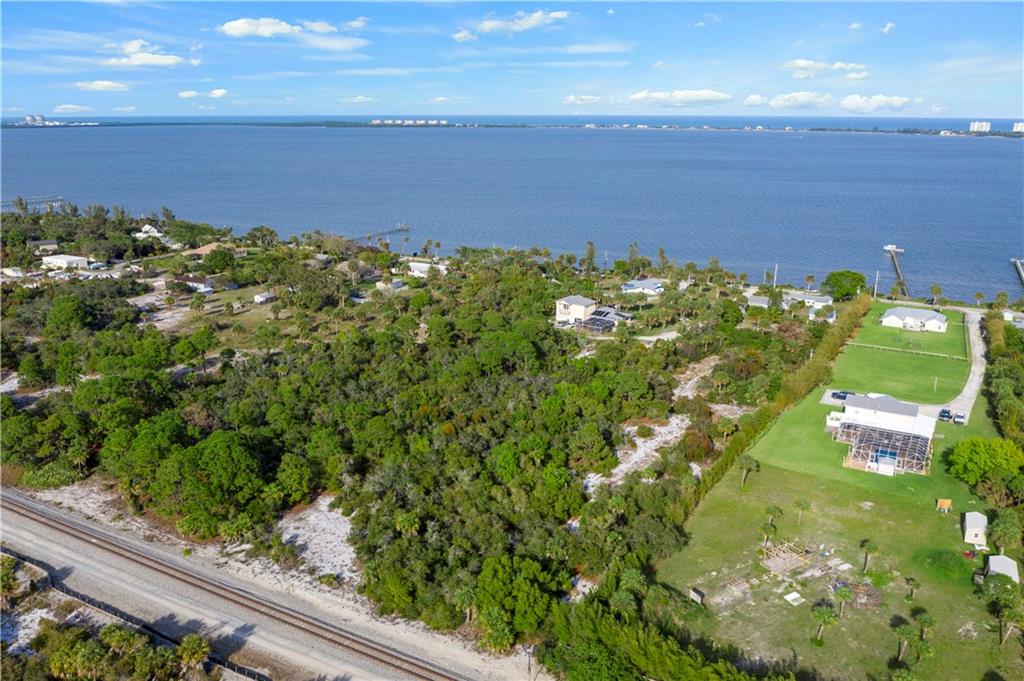 11927 S Indian River, Jensen Beach, FL, 34957