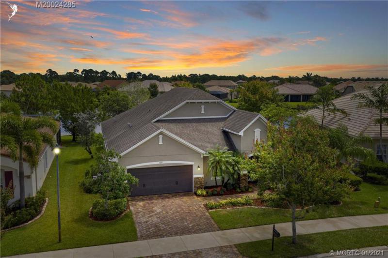 829 SW Sun, Palm City, FL