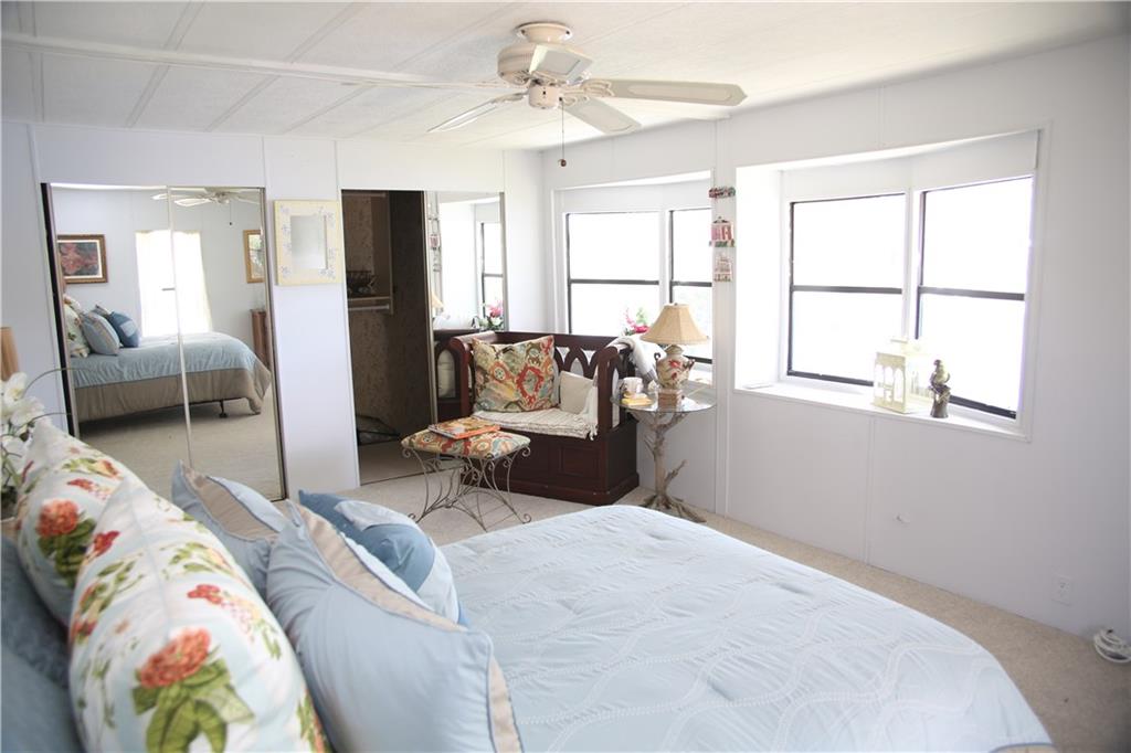 25 Ecuador, Port Saint Lucie, FL, 34952