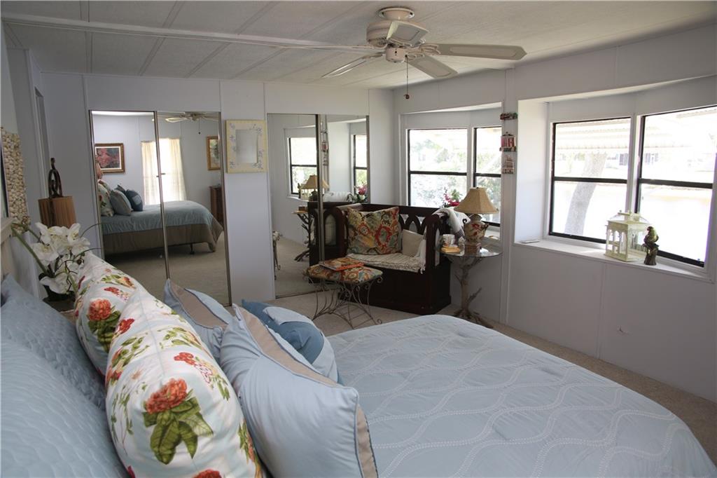25 Ecuador, Port Saint Lucie, FL, 34952