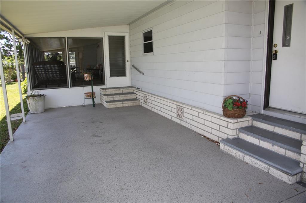 25 Ecuador, Port Saint Lucie, FL, 34952