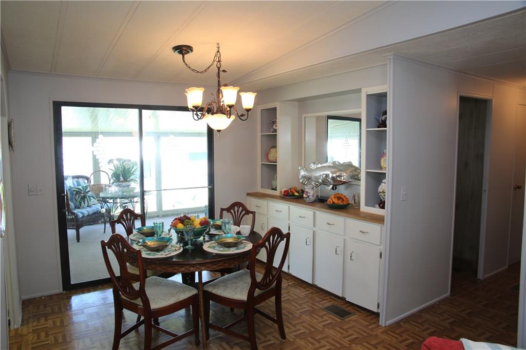 25 Ecuador, Port Saint Lucie, FL, 34952