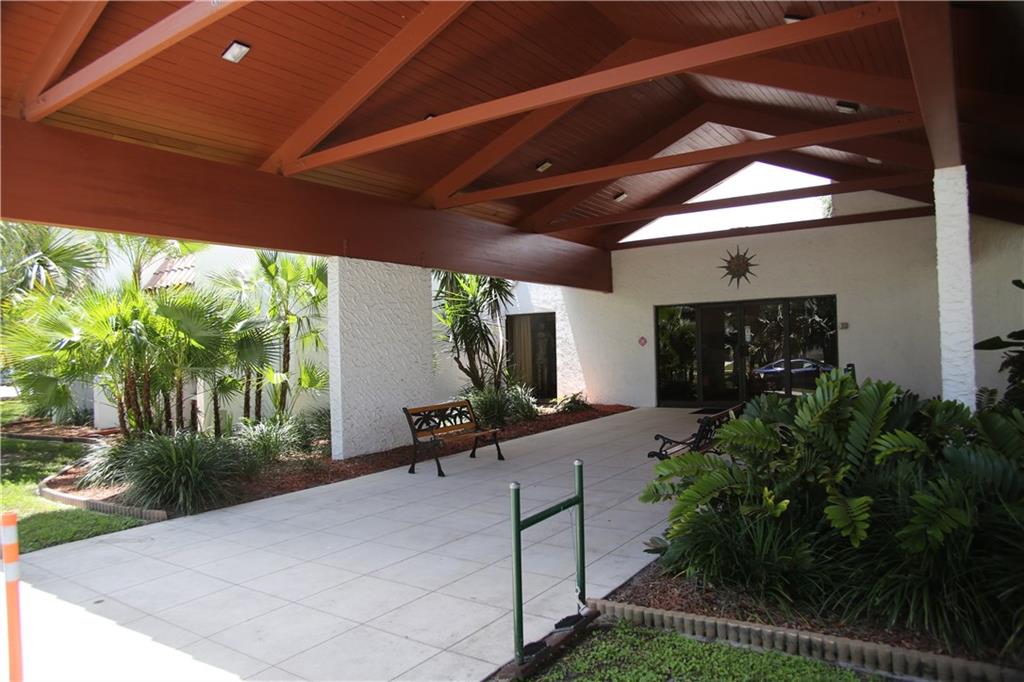 25 Ecuador, Port Saint Lucie, FL, 34952