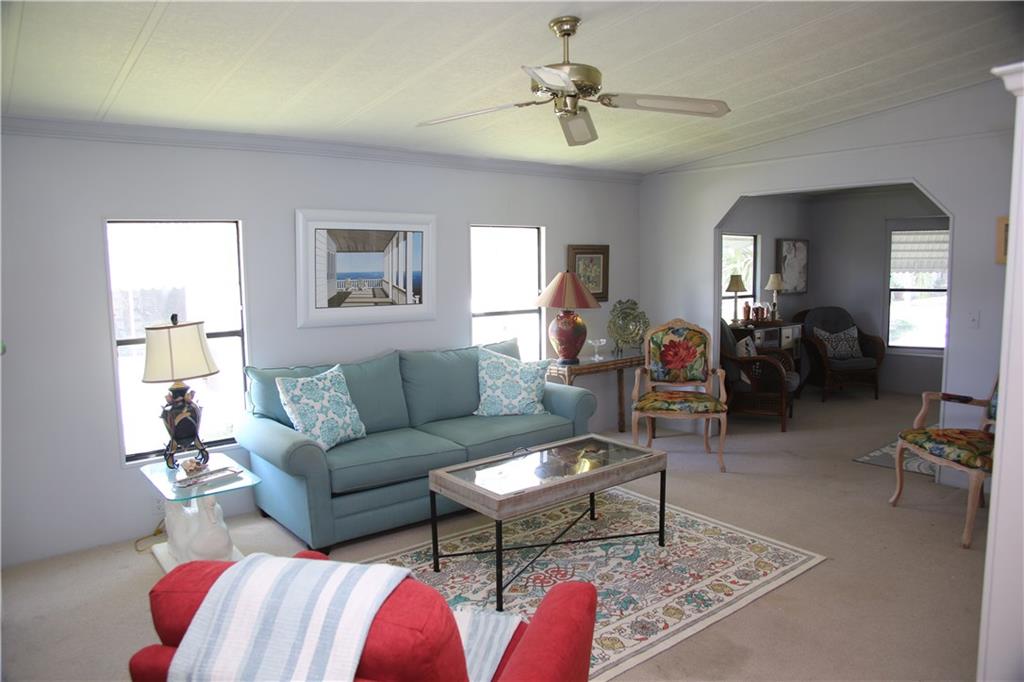 25 Ecuador, Port Saint Lucie, FL, 34952