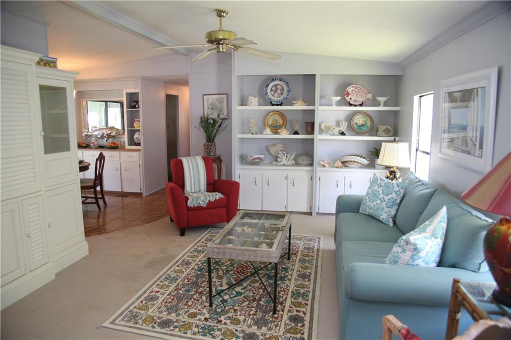 25 Ecuador, Port Saint Lucie, FL, 34952