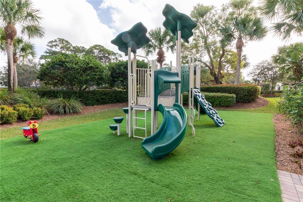326 SW Harbor View, Palm City, FL, 34990