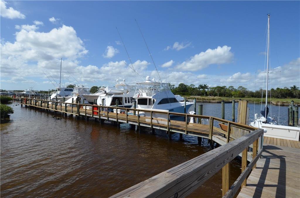 326 SW Harbor View, Palm City, FL, 34990
