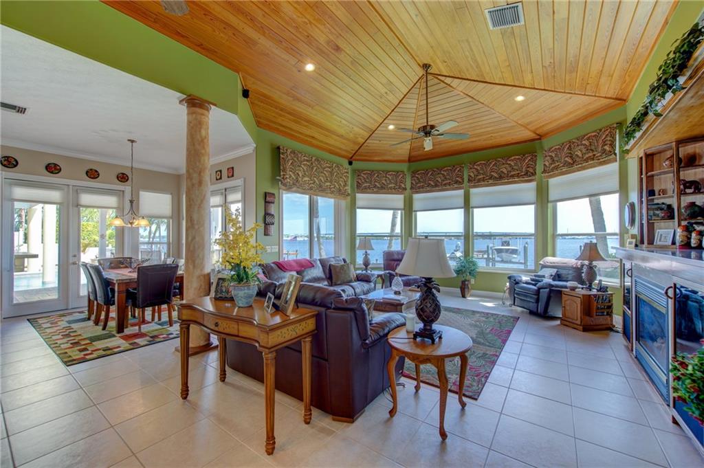 1290 SW Dyer Point, Palm City, FL, 34990