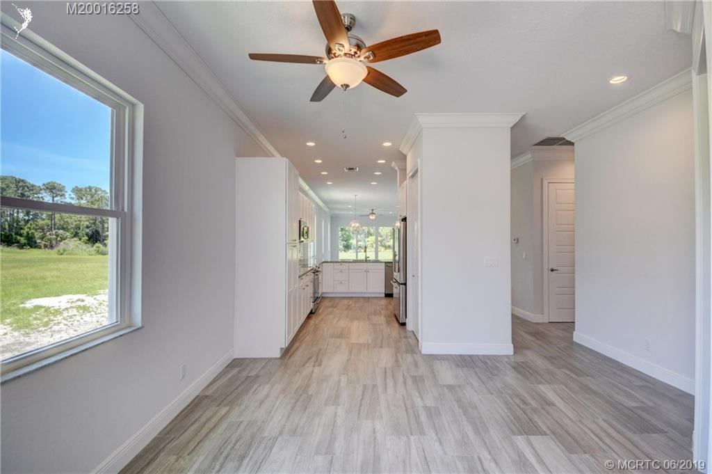 251 SE Via Bisento, Port Saint Lucie, FL, 34952
