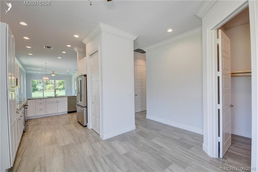 251 SE Via Bisento, Port Saint Lucie, FL, 34952