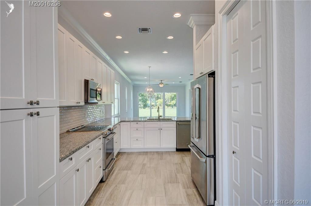 251 SE Via Bisento, Port Saint Lucie, FL, 34952