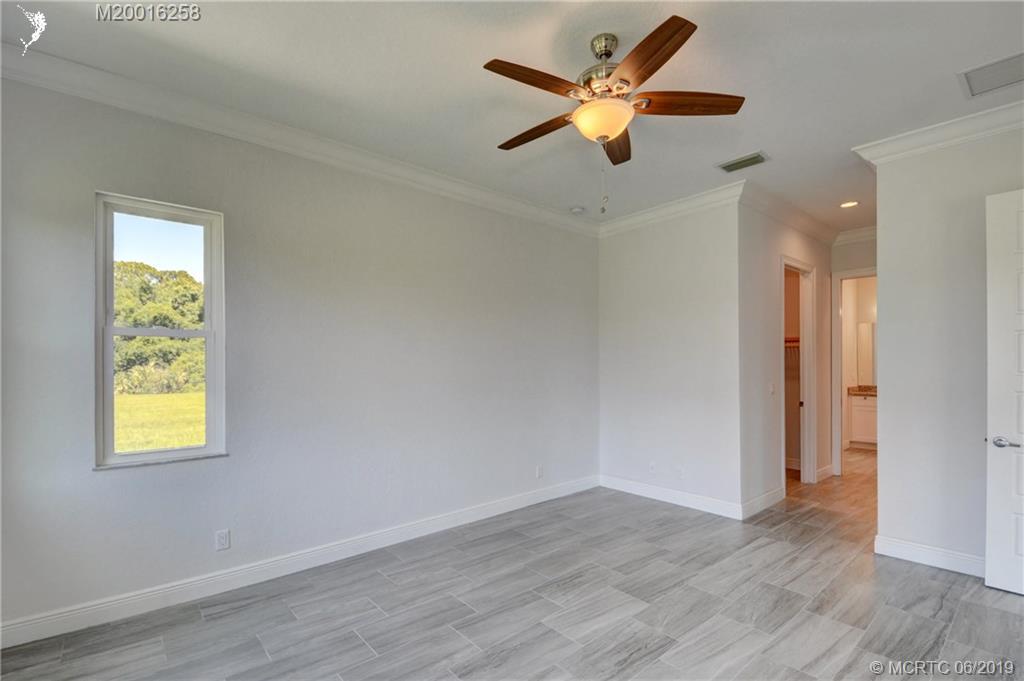 251 SE Via Bisento, Port Saint Lucie, FL, 34952