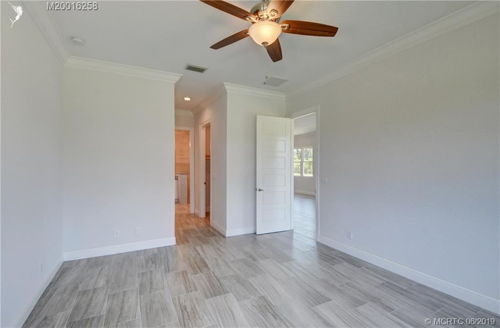 251 SE Via Bisento, Port Saint Lucie, FL, 34952
