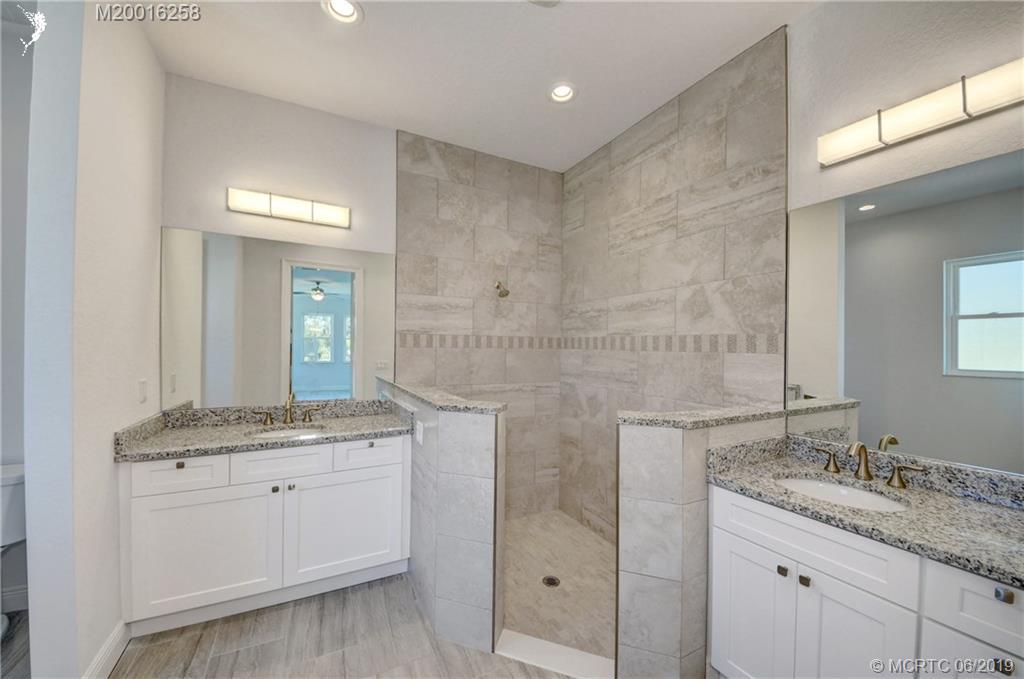 251 SE Via Bisento, Port Saint Lucie, FL, 34952