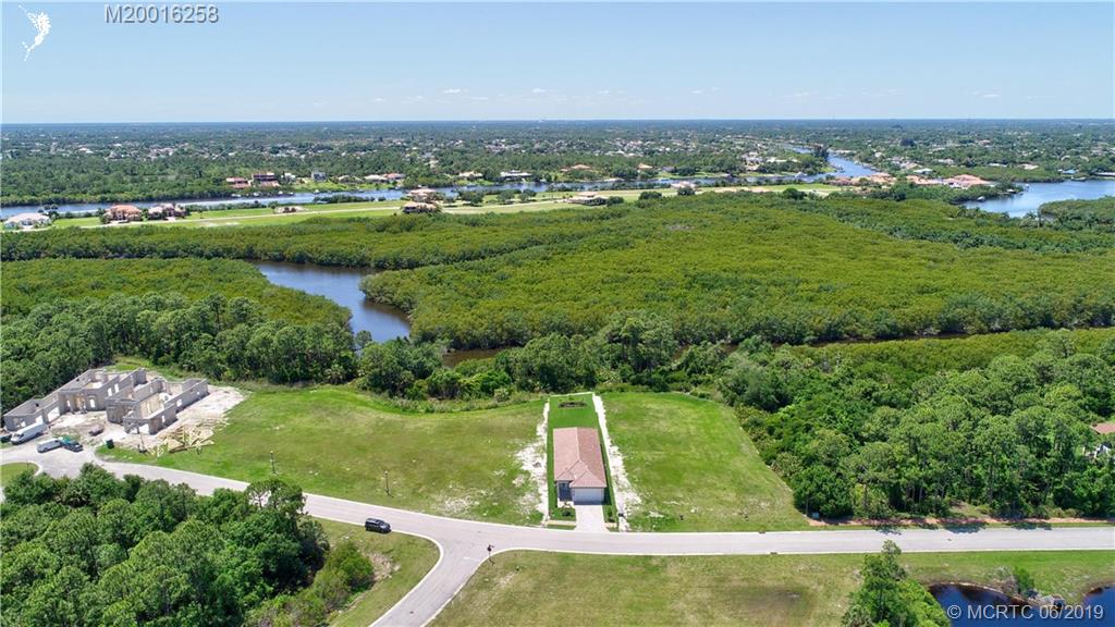 251 SE Via Bisento, Port Saint Lucie, FL, 34952
