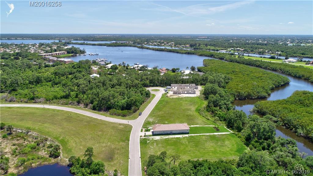 251 SE Via Bisento, Port Saint Lucie, FL, 34952