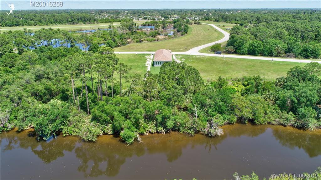 251 SE Via Bisento, Port Saint Lucie, FL, 34952