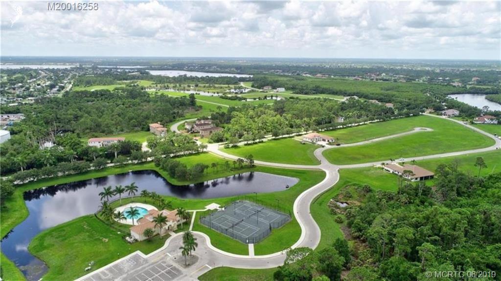 251 SE Via Bisento, Port Saint Lucie, FL, 34952