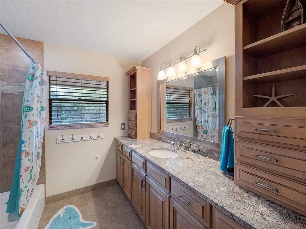 2001 SW Racquet Club, Palm City, FL, 34990