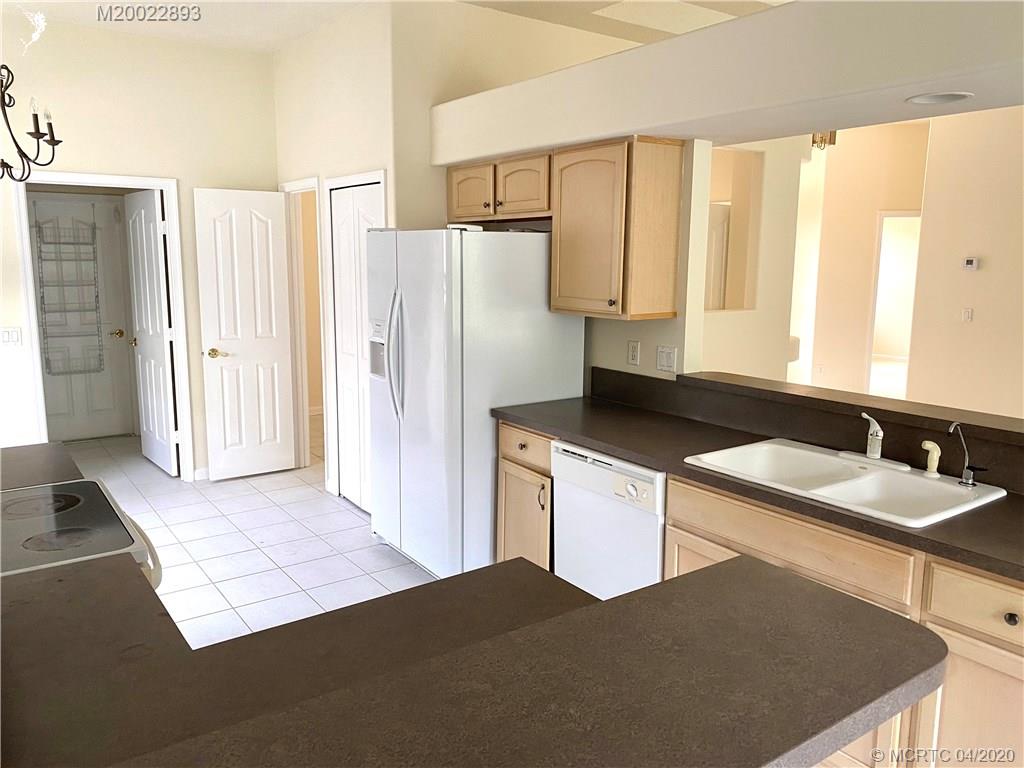 3730 NW Royal Oak, Jensen Beach, FL, 34957